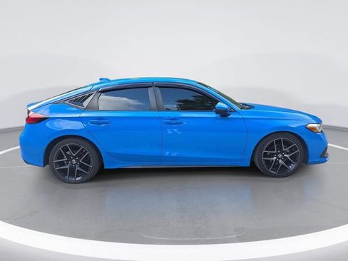 Used 2023 Honda Civic Sport Touring image 3