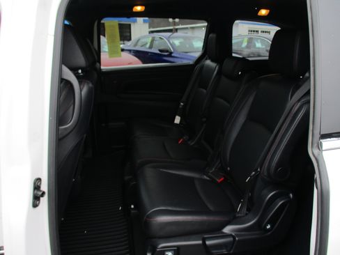 Certified 2023 Honda Odyssey Sport image 13