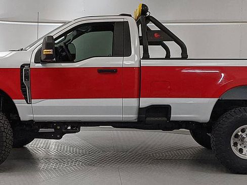 New 2025 Ford F250 XLT image 5