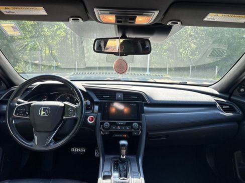 Used 2018 Honda Civic Sport Touring image 16