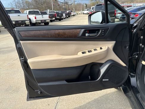 Used 2016 Subaru Outback 2.5i Limited w/ Popular Package #4 image 22