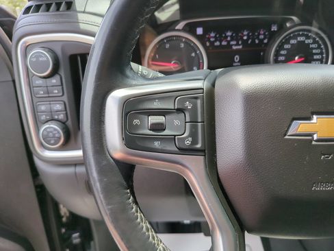 Used 2022 Chevrolet Silverado 2500 LTZ w/ LTZ Plus Package AWD/4WD image 31