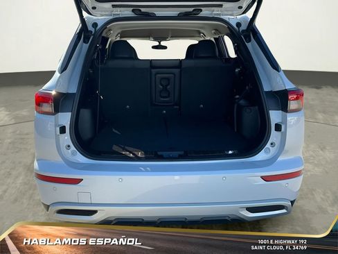 Used 2022 Mitsubishi Outlander SE image 22