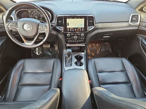 Used 2022 Jeep Grand Cherokee Limited image 16