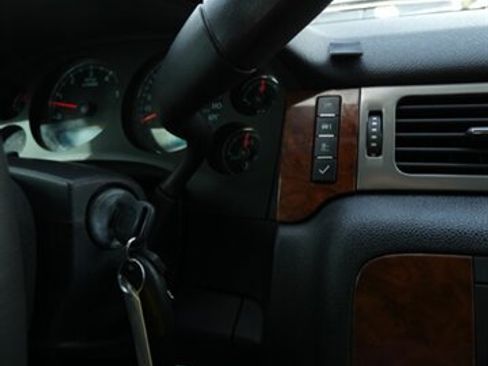 Used 2008 Chevrolet Silverado 1500 LTZ image 28