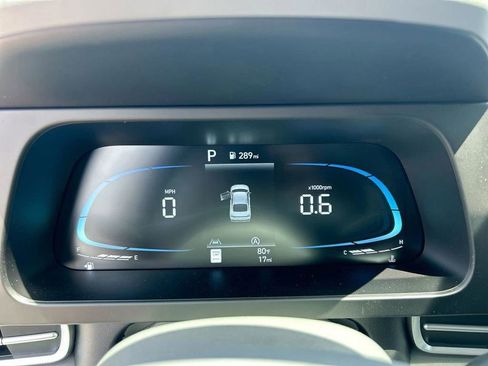 New 2026 Hyundai Elantra SE FWD image 30