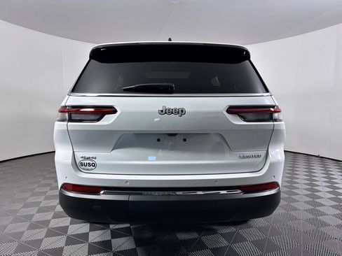 New 2025 Jeep Grand Cherokee L Limited image 9