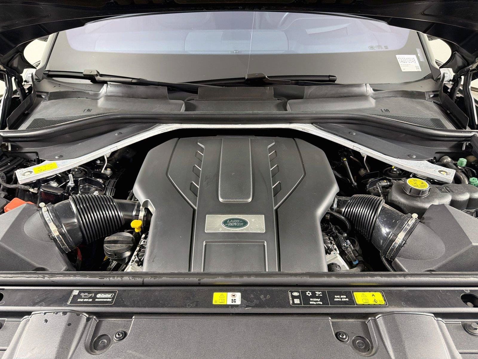 Certified 2023 Land Rover Range Rover SV AWD/4WD image 32