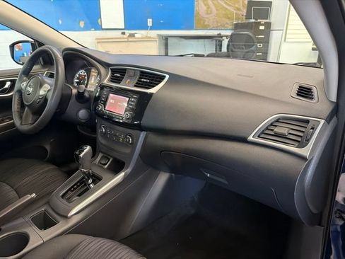 Used 2017 Nissan Sentra SV FWD image 26