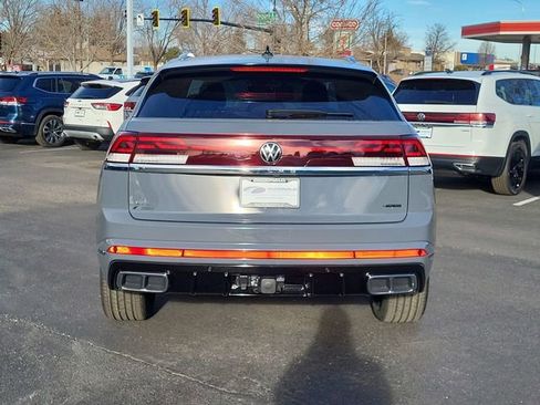 New 2026 Volkswagen Atlas Cross Sport SEL Premium R-Line AWD/4WD image 4