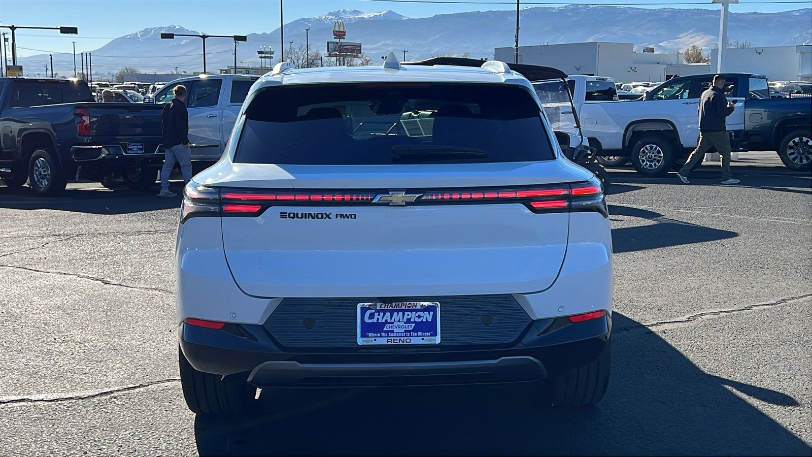 New 2026 Chevrolet Equinox EV LT w/ Convenience Package II AWD/4WD image 6