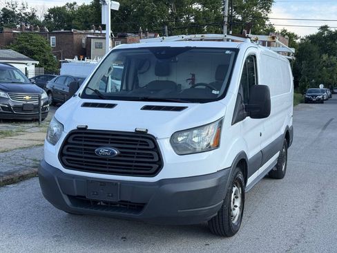 Used 2015 Ford Transit 150 130 Low Roof RWD image 1