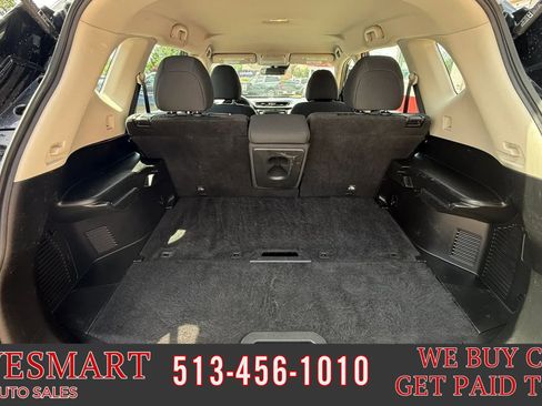 Used 2019 Nissan Rogue S AWD/4WD image 22