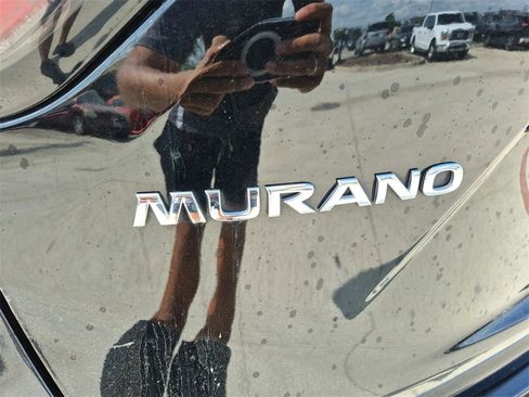 Used 2023 Nissan Murano SV image 13