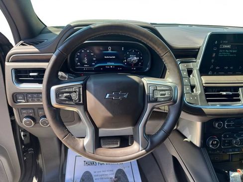 Used 2023 Chevrolet Suburban Z71 w/ Luxury Package AWD/4WD image 13