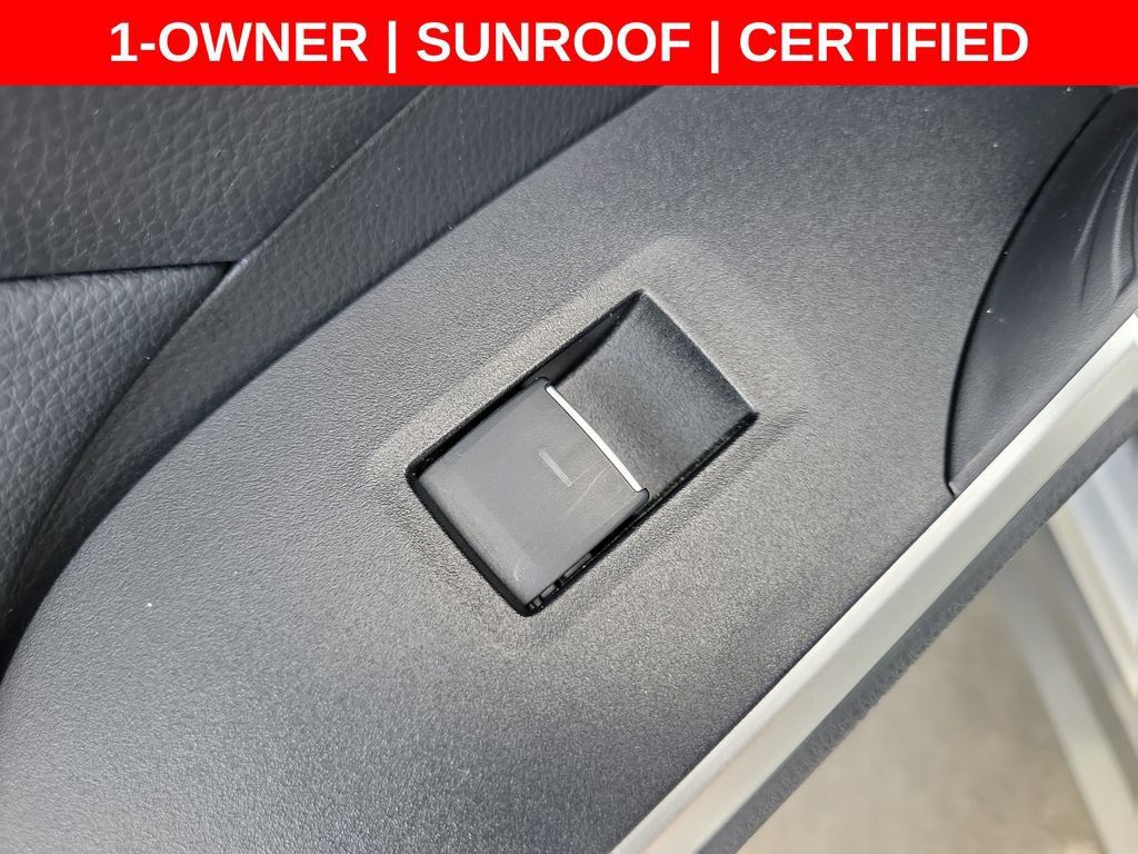 Used 2023 Toyota RAV4 XLE w/ Convenience Package FWD image 20