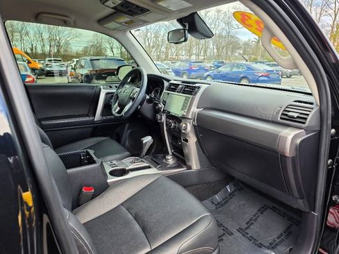 Used 2023 Toyota 4Runner TRD Sport w/ Technology Package image 11