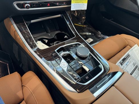 New 2026 BMW X5 xDrive40i w/ M Sport Package image 10
