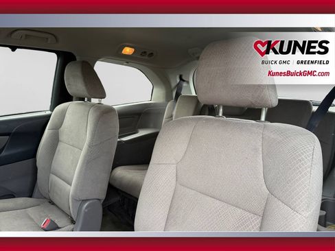 Used 2014 Honda Odyssey EX image 18