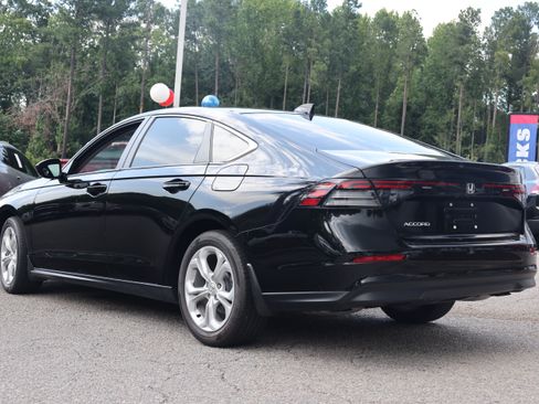 Used 2024 Honda Accord LX image 3