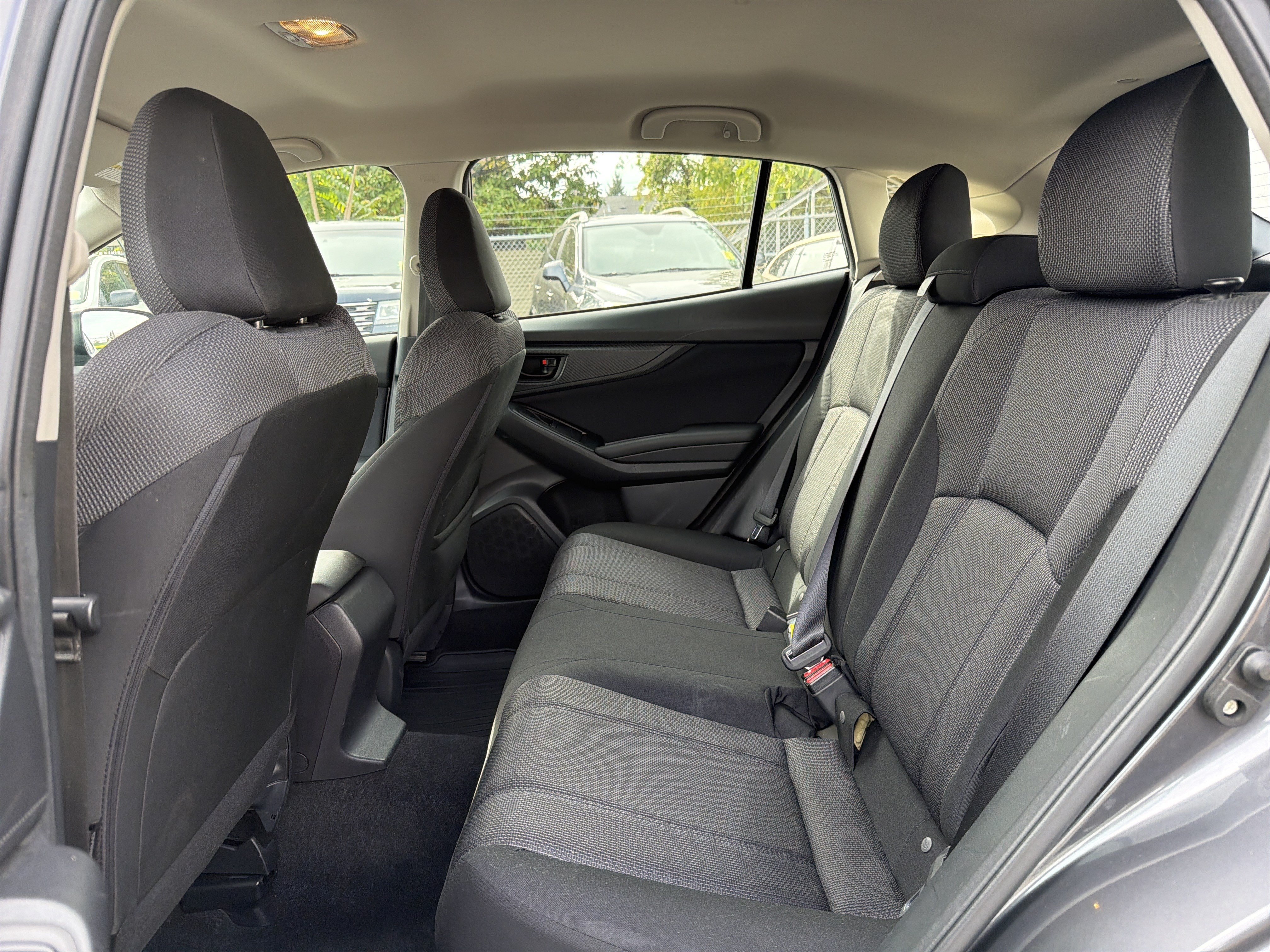 Used 2018 Subaru Impreza 2.0i AWD/4WD image 9