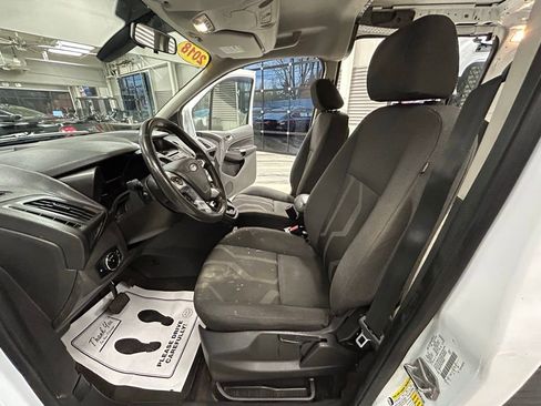 Used 2018 Ford Transit Connect XLT image 46