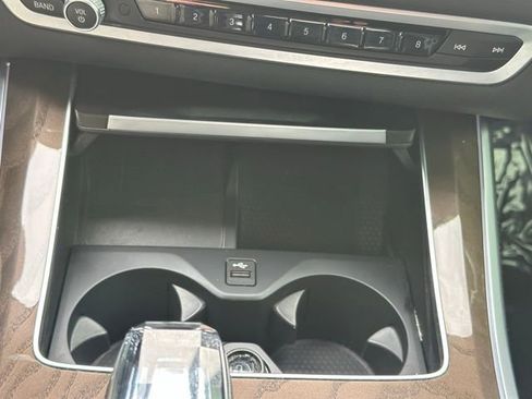 Used 2022 BMW X5 xDrive40i w/ M Sport Package image 30