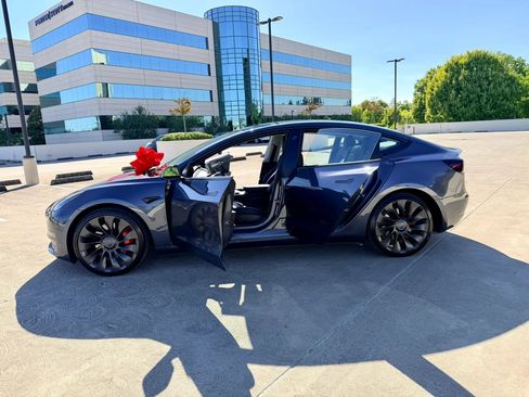 Used 2023 Tesla Model 3 Performance AWD/4WD image 35