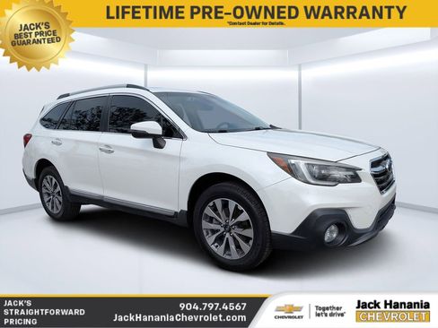 Used 2018 Subaru Outback 2.5i Touring image 1