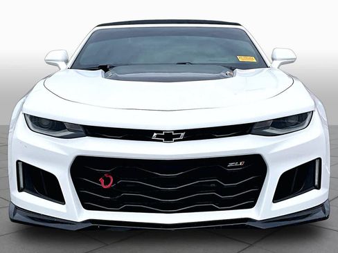 Used 2017 Chevrolet Camaro ZL1 RWD image 4