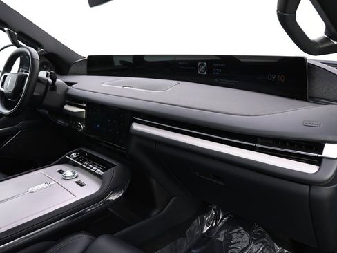 New 2025 Lincoln Navigator L Reserve w/ Jet Appearance Package image 15