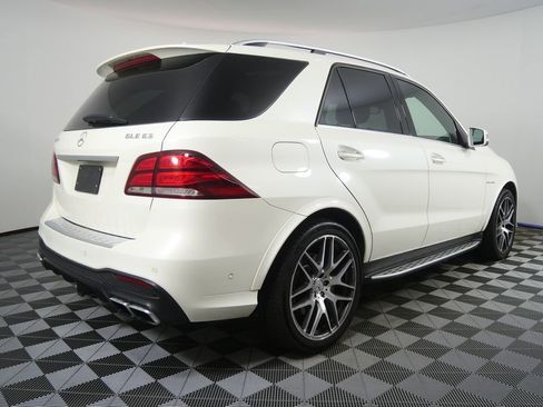 Used 2018 Mercedes-Benz GLE 63 AMG 4MATIC image 3