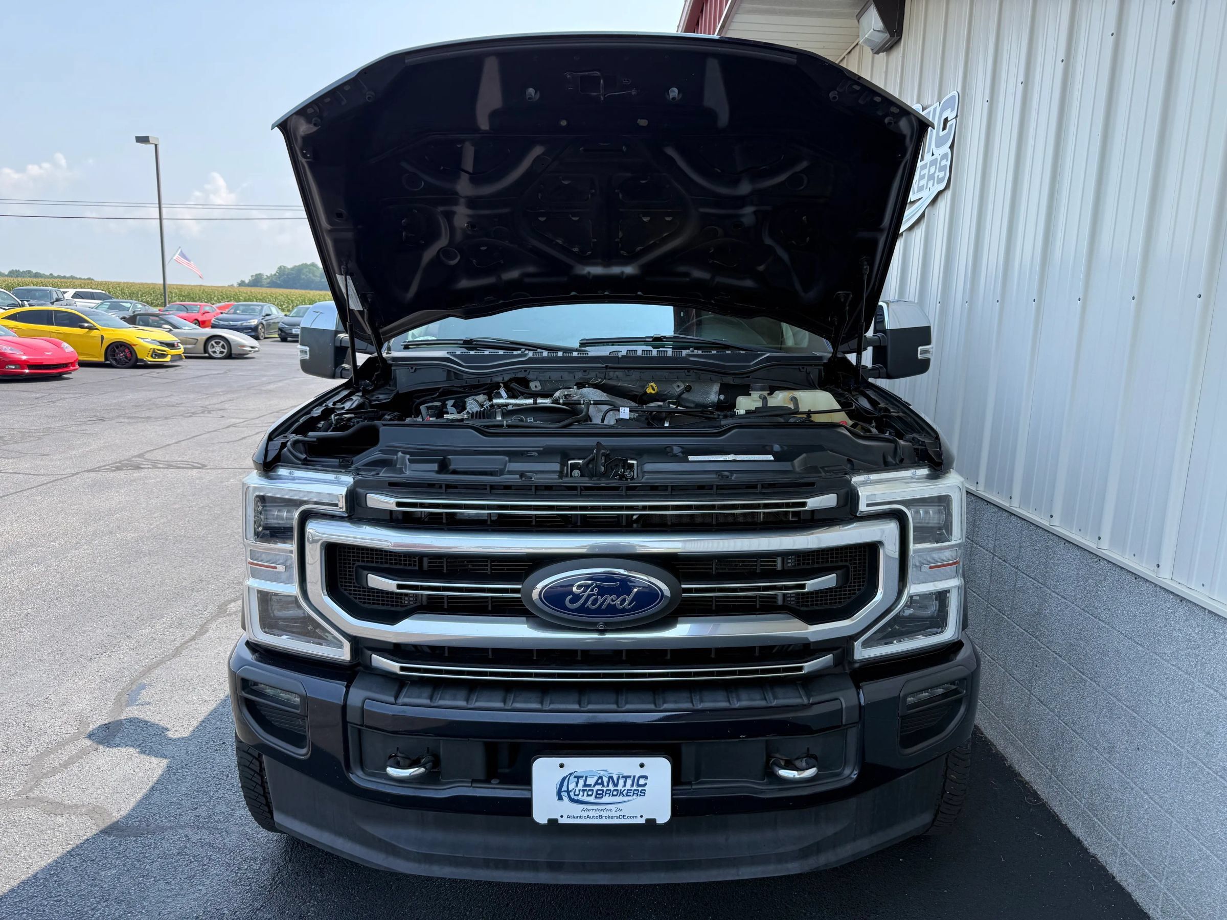 Used 2022 Ford F250 Platinum w/ FX4 Off-Road Package AWD/4WD image 8