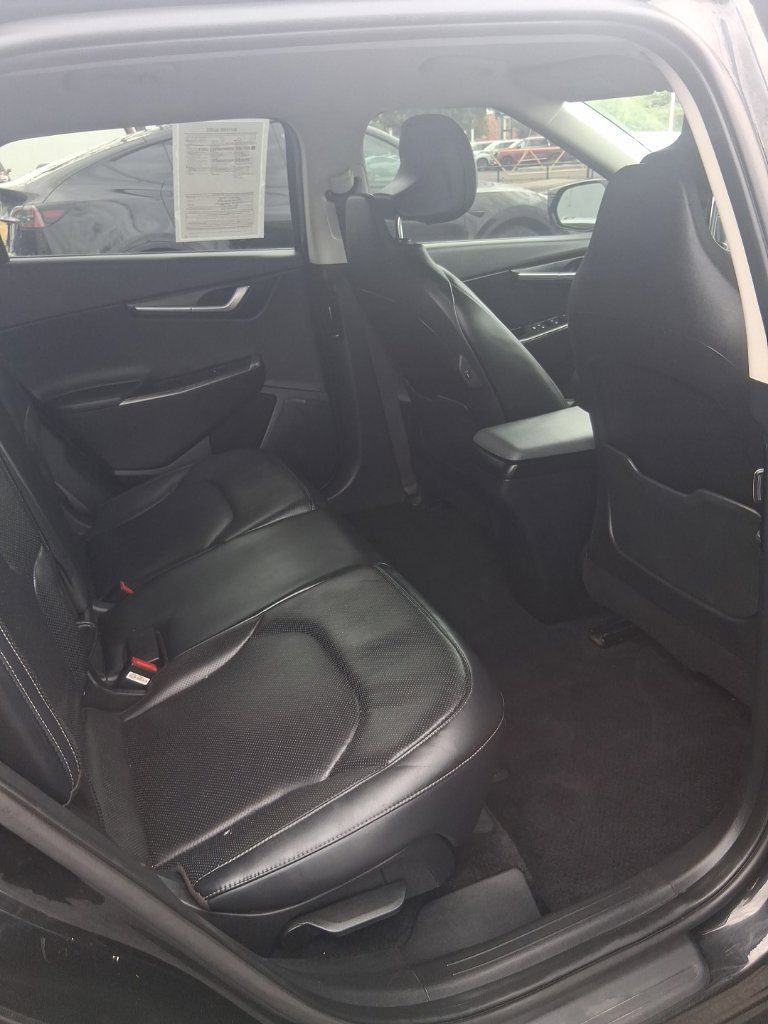 Used 2022 Kia EV6 Wind RWD image 8