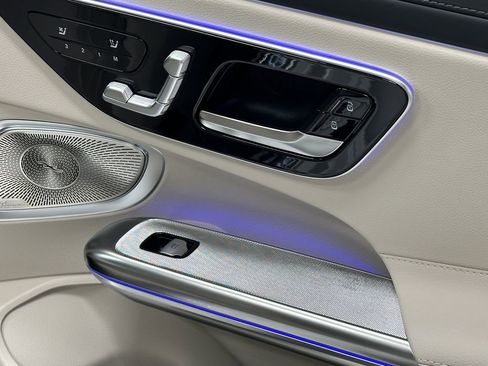 New 2026 Mercedes-Benz CLE 300 4MATIC Coupe image 16