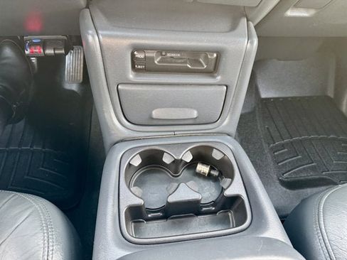 Used 2001 Chevrolet Silverado 3500 LT image 18