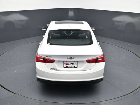 Used 2024 Chevrolet Malibu LT FWD image 17