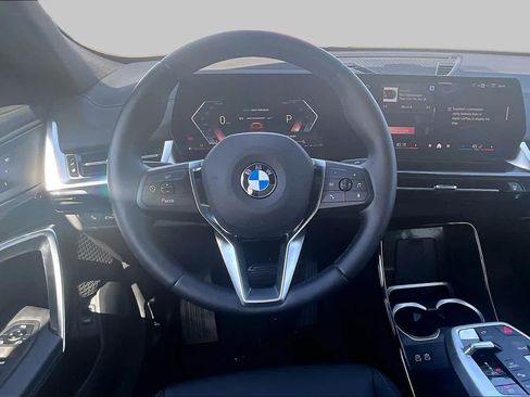 Used 2026 BMW X2 xDrive28i AWD/4WD image 5
