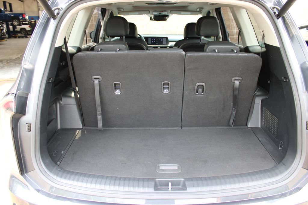 Used 2024 Kia Telluride EX w/ EX Captain's Chair Package AWD/4WD image 36