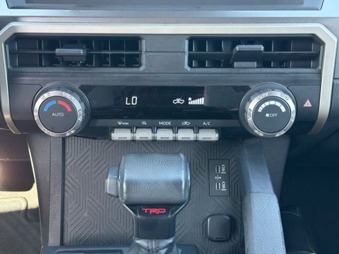 Used 2024 Toyota Tacoma TRD Sport RWD image 28