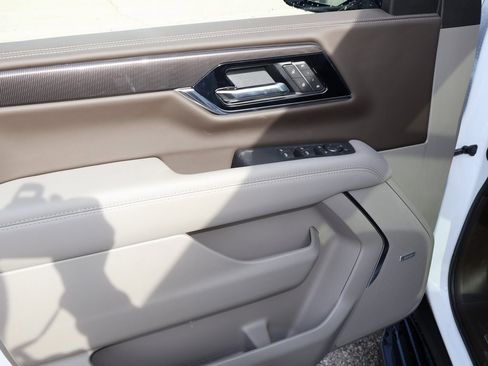 New 2026 GMC Yukon Elevation w/ Elevation Premium Package image 11