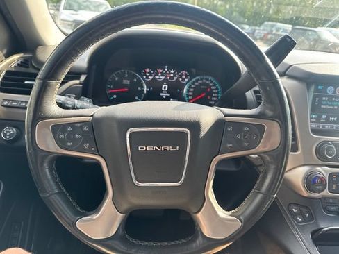 Used 2017 GMC Yukon Denali w/ Open Road Package AWD/4WD image 19