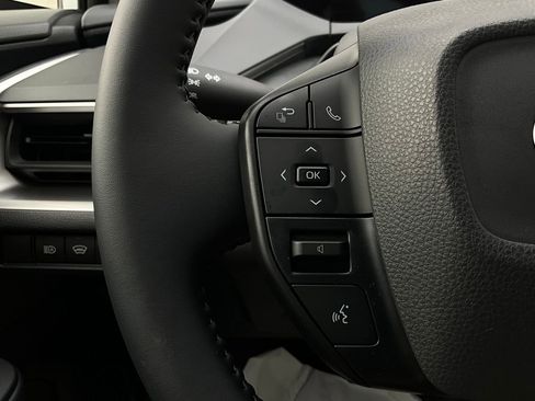 New 2026 Toyota Prius LE image 29