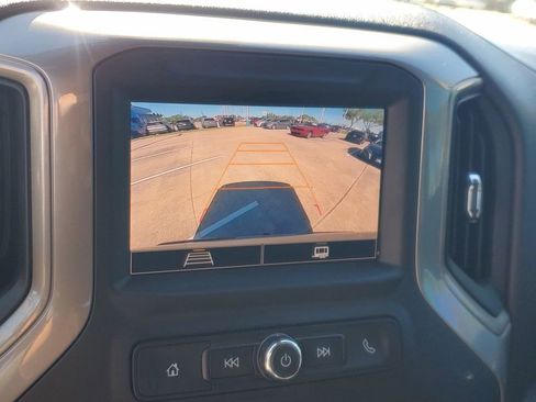 Used 2025 Chevrolet Silverado 1500 Custom image 23