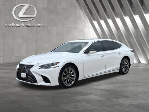 Used 2018 Lexus LS 500 w/ Interior Upgrade Package RWD image 3