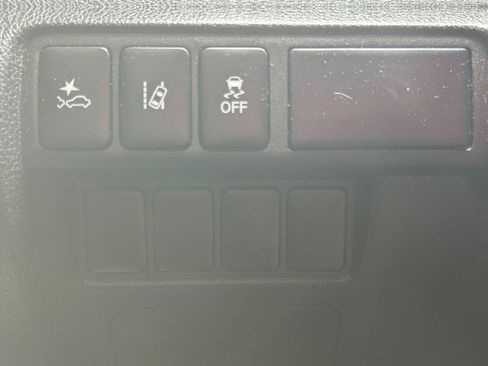 Used 2020 Mitsubishi Eclipse Cross SE AWD/4WD image 24