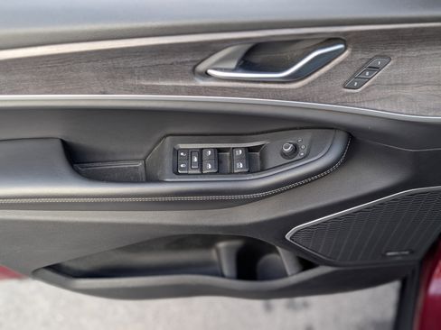 Used 2021 Jeep Grand Cherokee L Limited image 34