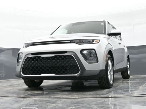 Used 2020 Kia Soul S image 39