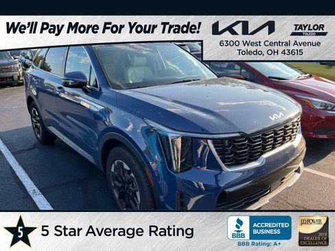 Used 2026 Kia Sorento S w/ S Panoramic Sunroof Package FWD image 1