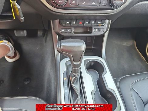 Used 2021 Chevrolet Colorado LT w/ Luxury Package image 1